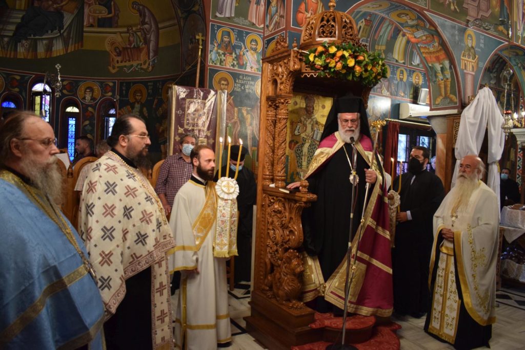 Ο Μητροπολίτης Ιλίου άγει τα ονομαστήρια του