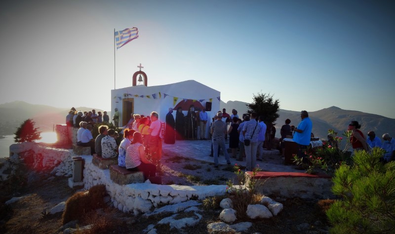 Εορτή του Προφήτη Ηλία στο γραφικό παρεκκλήσι στο Κάστρο της Λέρου