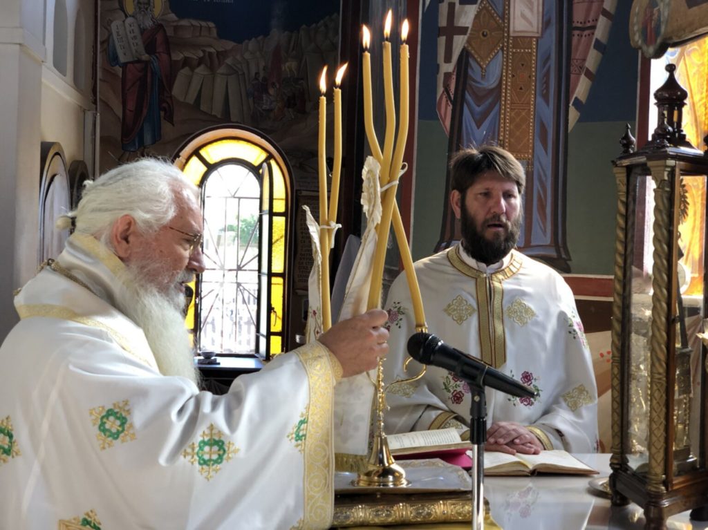 Ο Μητροπολίτης Θηβών στον Ι.Ν. Αγίας Παρασκευής Ελλοπίας
