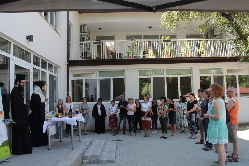 Тържествено откриване и водосвет на обновената сграда на фондация „За нашите деца”