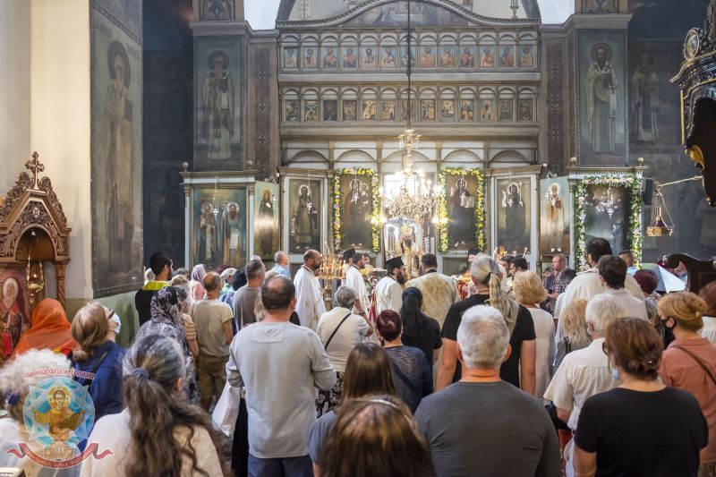 Празникът на св. пророк Илия и на храма в столичния кв. „Княжево“ бе отбелязан с архиерейска св. Литургия