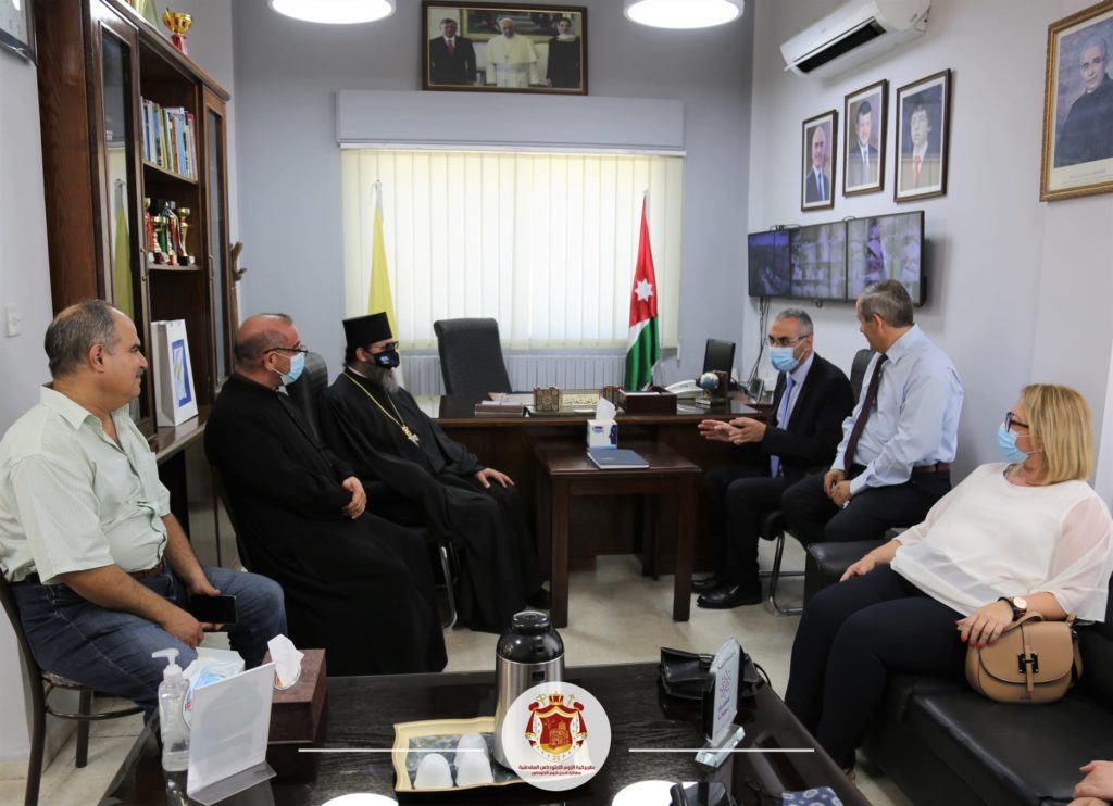 السَفير القُبرصي في كَنيسة القديس جاورجيوس – الزرقاء