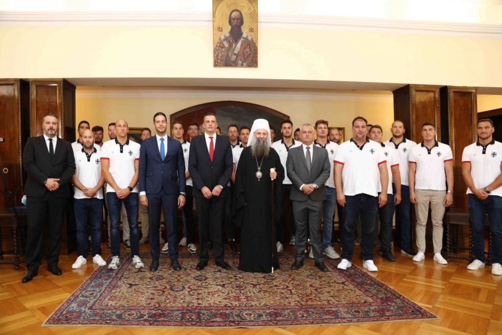 H ομάδα πόλο της Σερβίας στον Πατριάρχη Πορφύριο