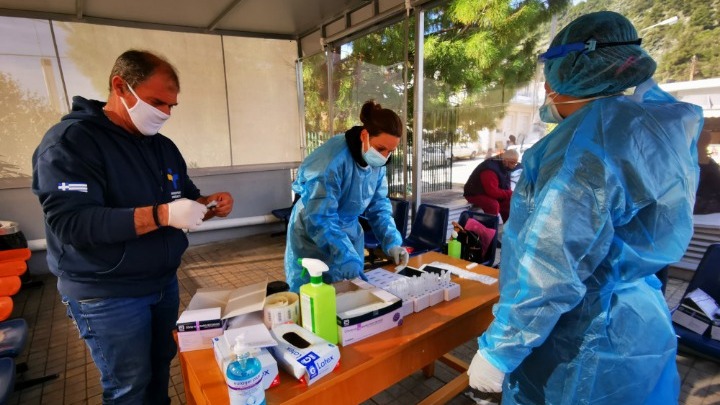 Κορωνοϊός: 1.797 νέα κρούσματα, 8 νεκροί, 168 διασωληνωμένοι