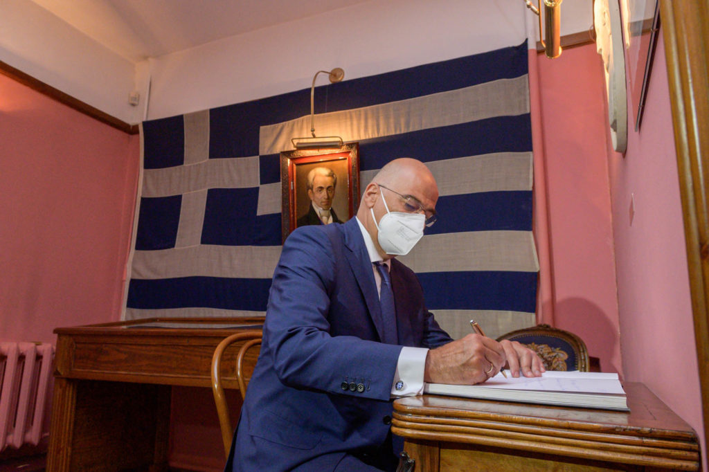 Greek FM visits historic Black Sea port city of Odessa