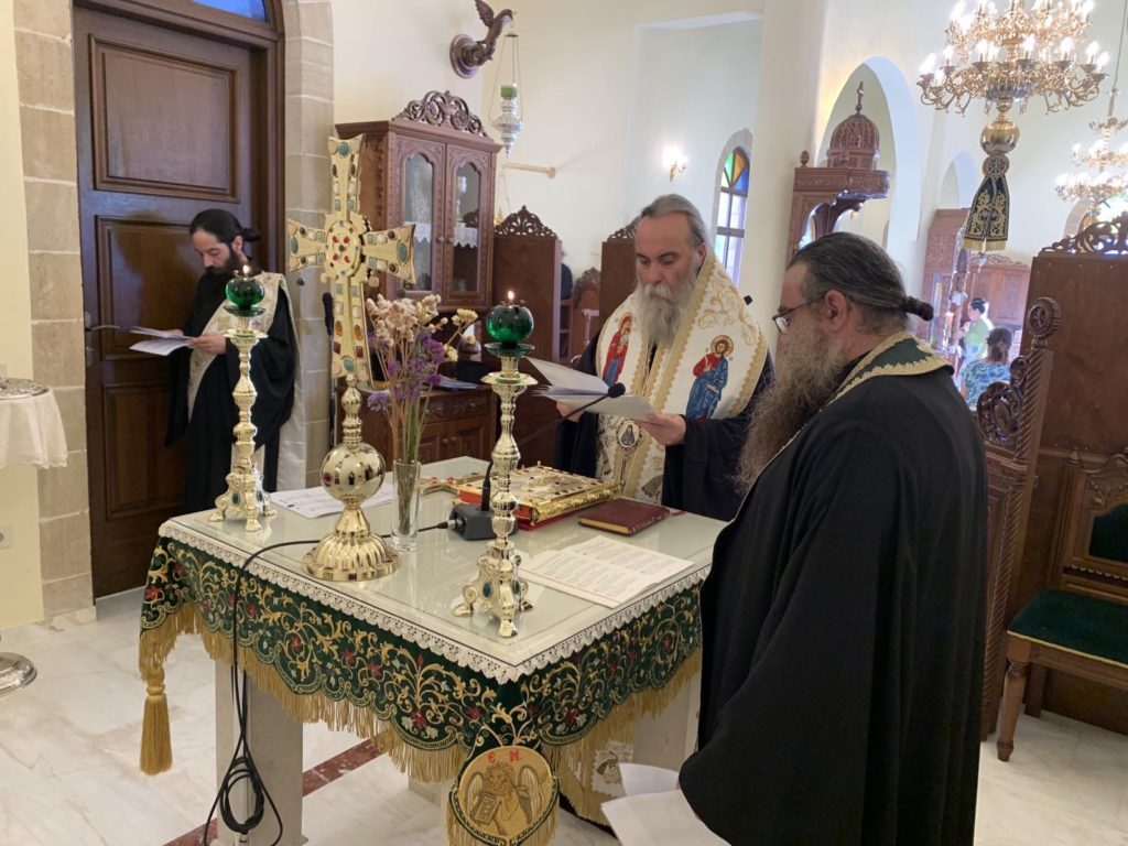 Metropolitan of Kissamos & Selino offers Intercessory Prayer for those afflicted with illnesses