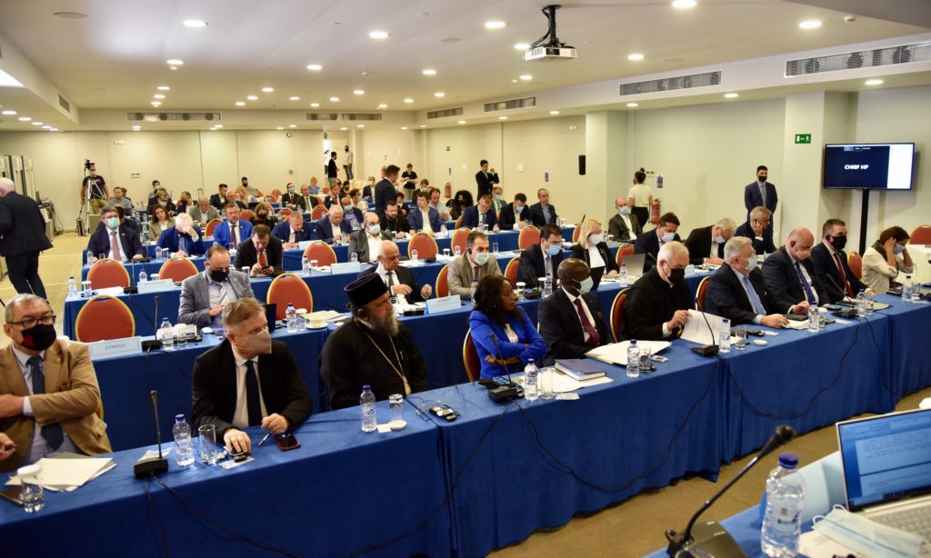 Έκλεισαν οι εργασίες της Διακοινοβουλευτικής Συνέλευσης Ορθοδοξίας: Το ζήτημα της προσβολής θρησκευτικών μνημείων