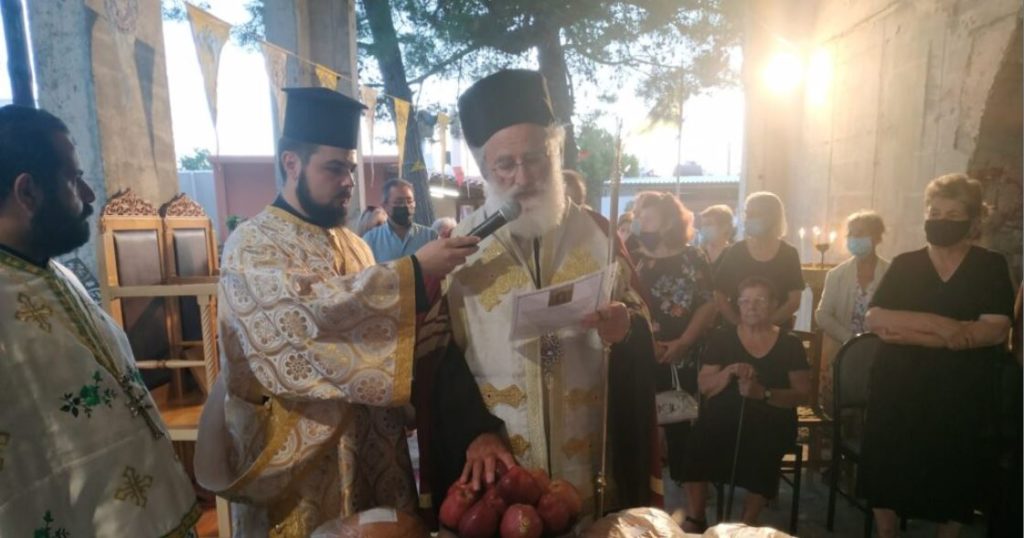 Εσπερινός Αγίας Ειρήνης Χρυσοβαλάντου στο Μοναστηράκι Μονοφατσίου