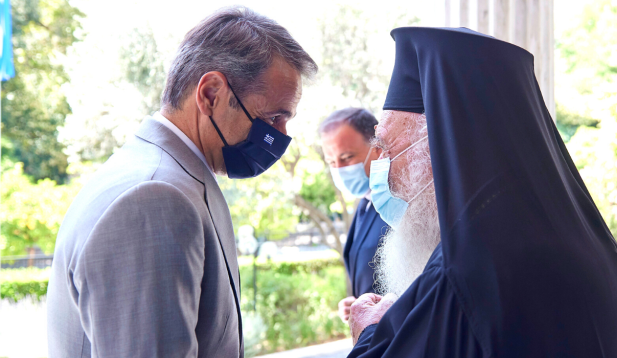 Η Πολιτεία ζητά τη στήριξη της Εκκλησίας για το εμβολιαστικό πρόγραμμα – Ακόμη μια συνάντηση για το ζήτημα είχε ο Αρχιεπίσκοπος