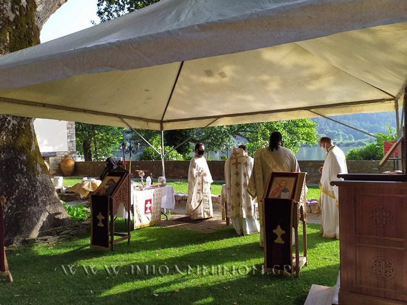 Πανηγύρισε η Μονή Αγίου Παντελεήμονος Νήσου Ιωαννίνων