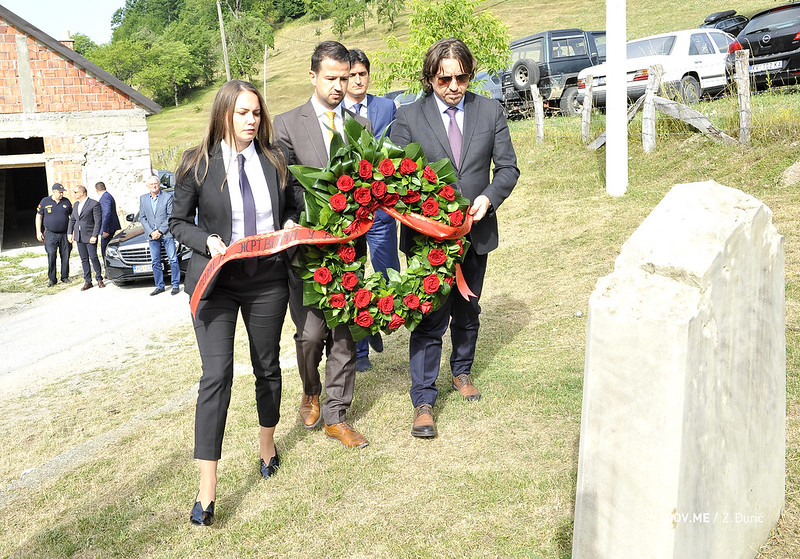 Φόρος τιμής για τα θύματα των Nαζί μετά από 77 χρόνια