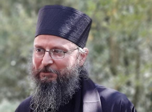 Σήμερα το 1ο Ψηφιακό Αρχονταρίκι με τον Γέροντα Πέτρο