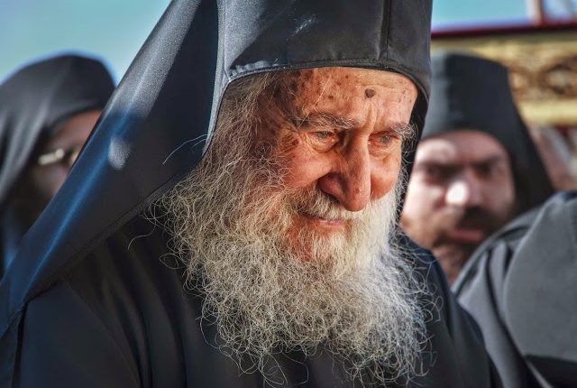 Η προσευχή του ανέστησε νεκρό