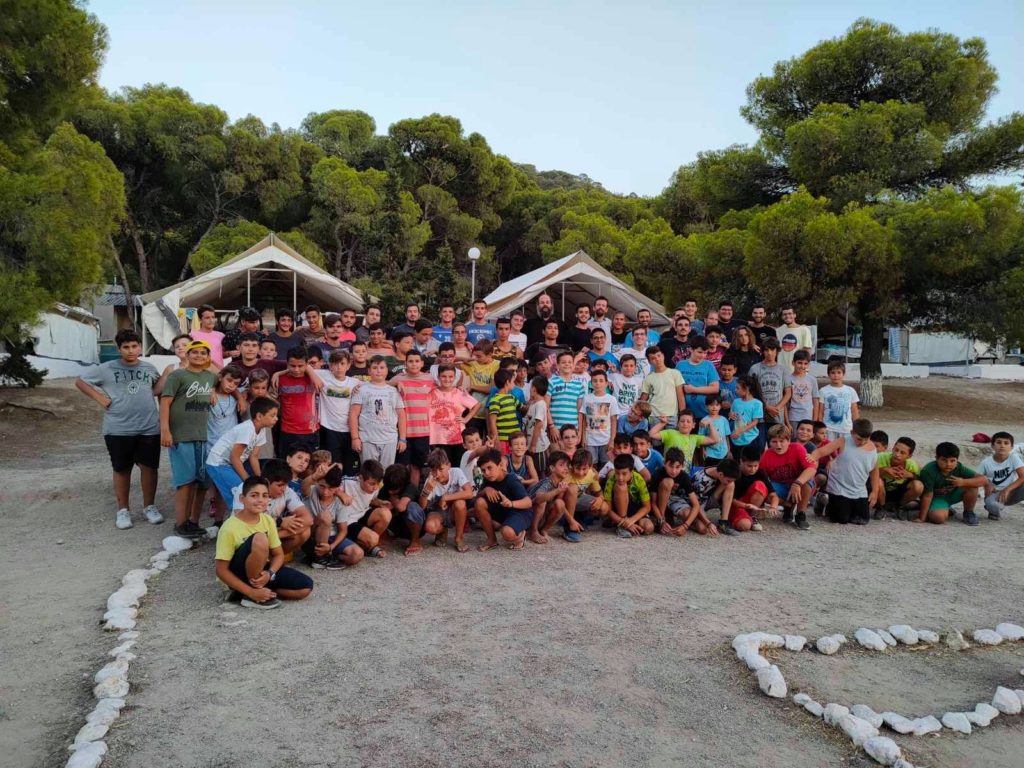 Με τη χάρη του Θεού στην περιοχή Τούρλου Αιγίνης