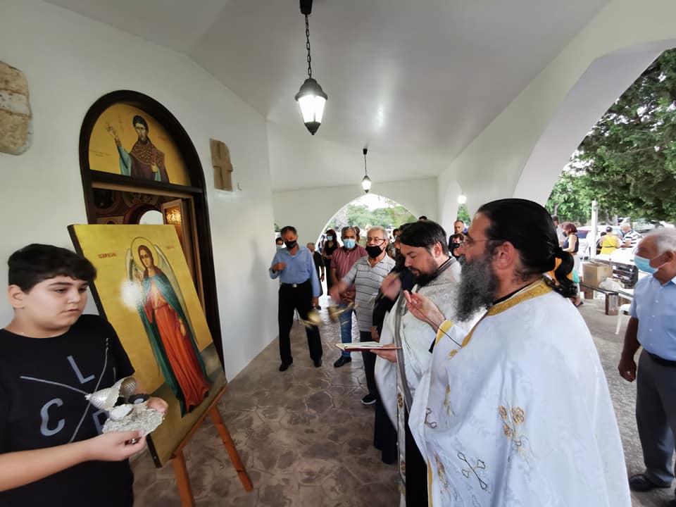 ΚΥΠΡΟΣ: Πέρασαν κάτω απο την εικόνα του Αρχαγγέλου Γαβριήλ