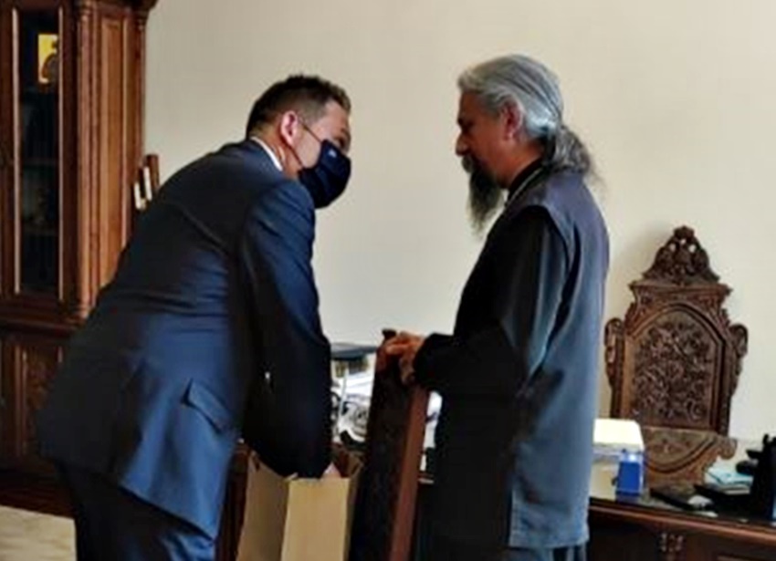 «Οι εκκλησίες είναι άδειες – Σε ποιον να απευθυνθούμε;»