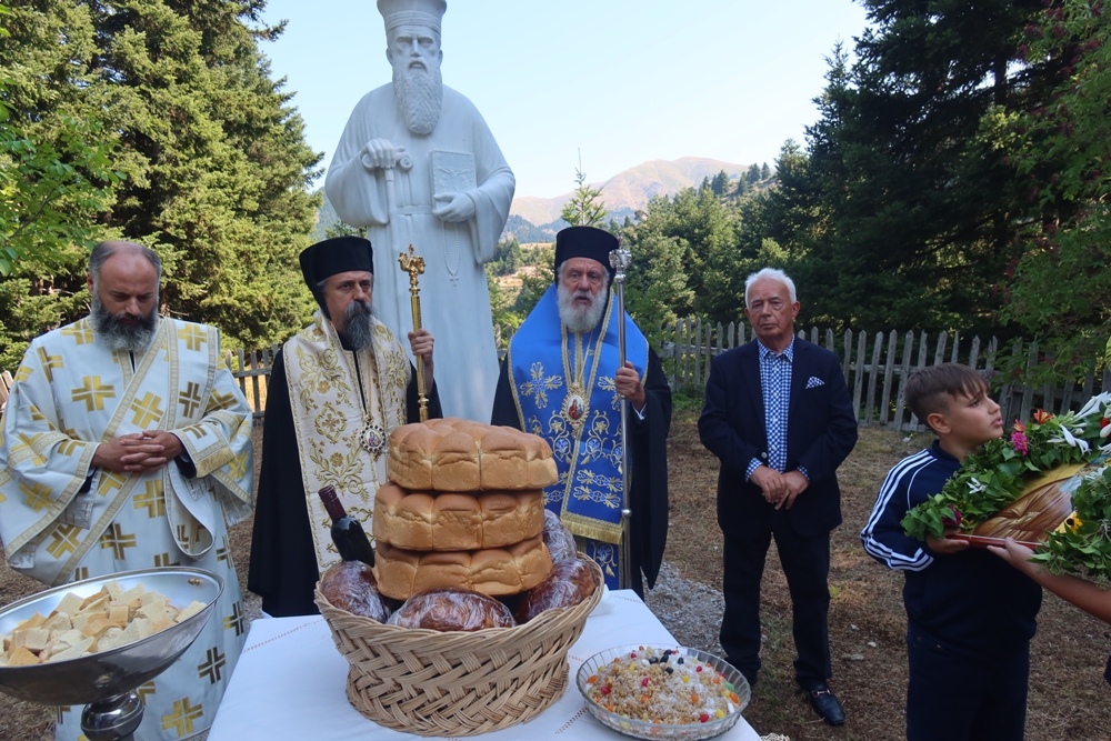 Ο Μητροπολίτης Σύρου στα Άγραφα για τον Άγιο Κοσμά