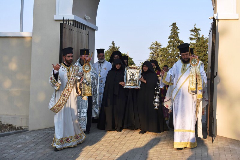 Υποδοχή θαυματουργής εικόνας στη Μονή Παναγίας Φανερωμένης Βαθυρρύακος