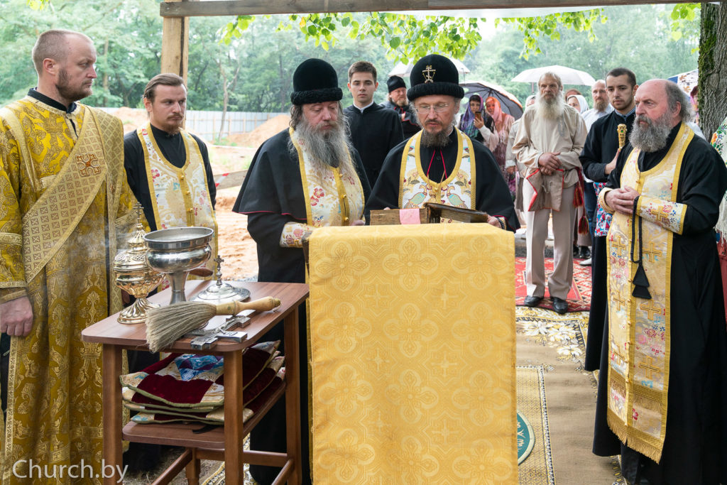 В ДЕНЬ ПАМЯТИ ПРОРОКА ИЛИИ МИТРОПОЛИТ ВЕНИАМИН СОВЕРШИЛ ЧИН НА ОСНОВАНИЕ ОДНОИМЕННОГО СТАРООБРЯДЧЕСКОГО ХРАМА ОБЩИНЫ ЕДИНОВЕРЦЕВ В ГОРОДЕ МИНСКЕ