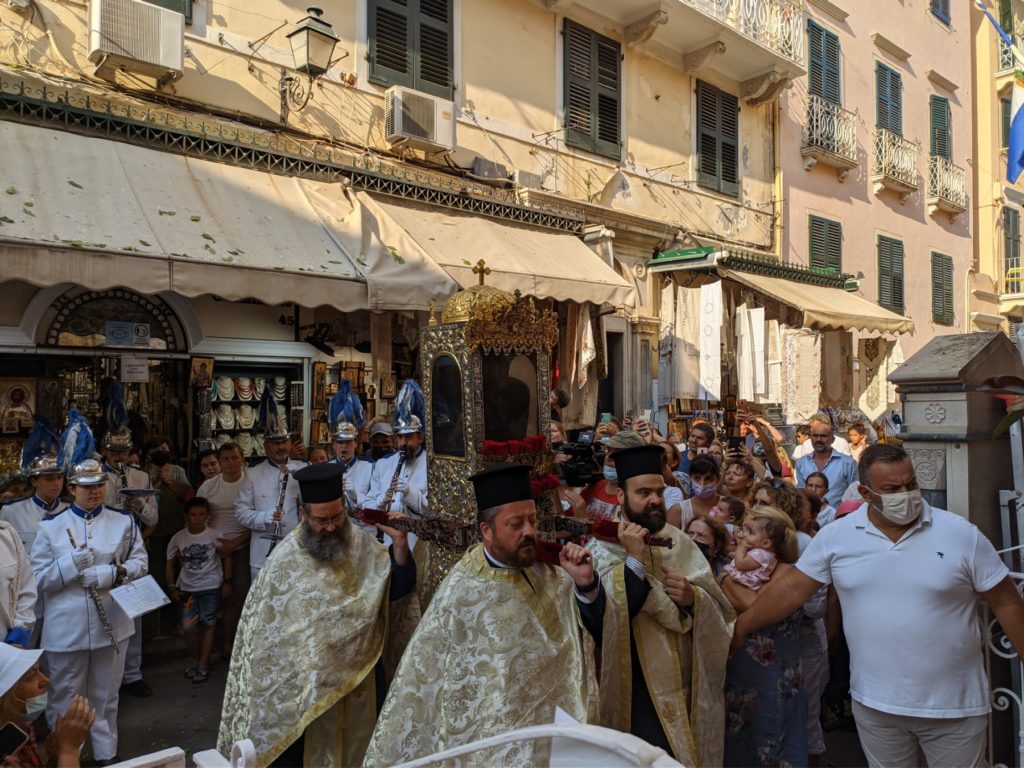 Τα μπάσματα του Αγίου Σπυρίδωνα στην Κέρκυρα