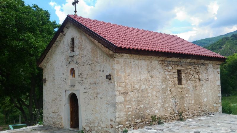 Обновени параклиси и нов паркинг пред Бачковския манастир