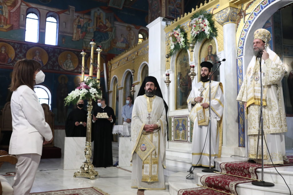 Σακελλαροπούλου: «Η Παναγία ενέπνεε ανέκαθεν αγάπη, σύμπνοια, ενότητα»