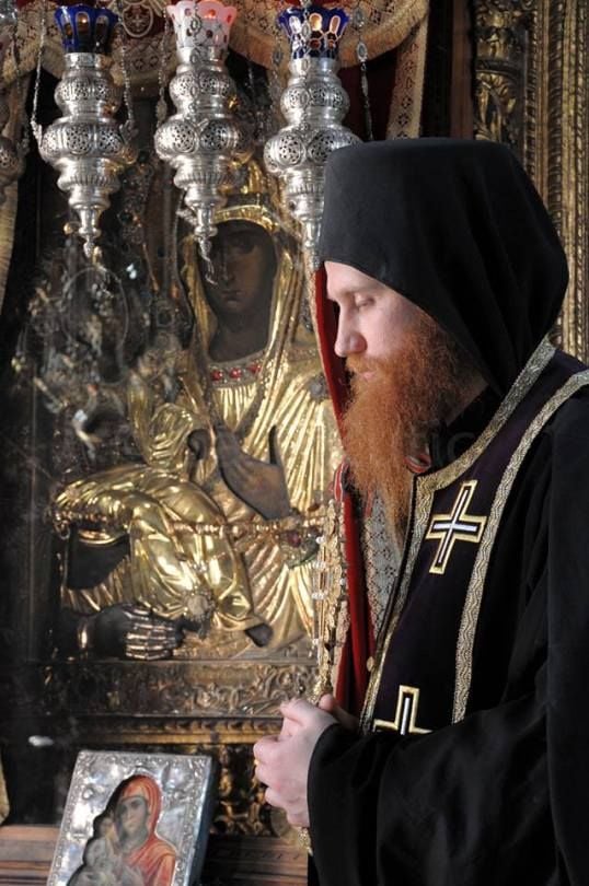 Γιατί αγωνιζόμαστε; Γιατί βρισκόμαστε μέσα στην Εκκλησία;