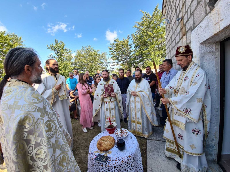 Архијерејска Литургија и храмовна слава у Изгорима