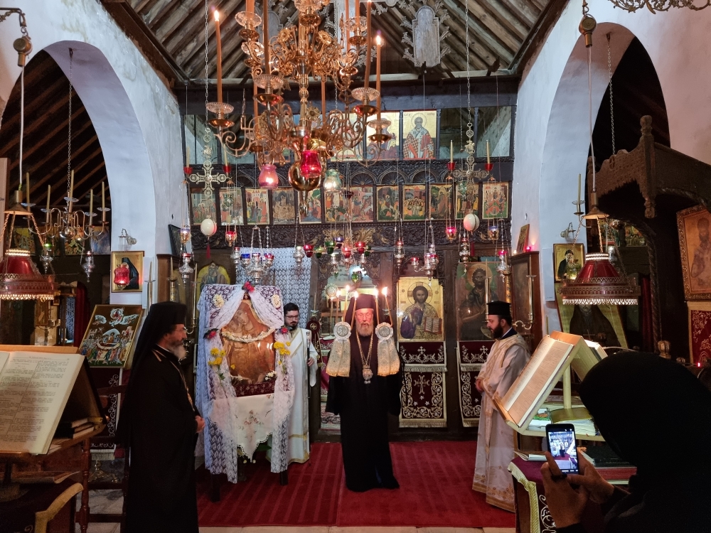 Κύπρου Χρυσόστομος: “Η Θεοτόκος είναι ο άνθρωπός μας που μας βοηθά”