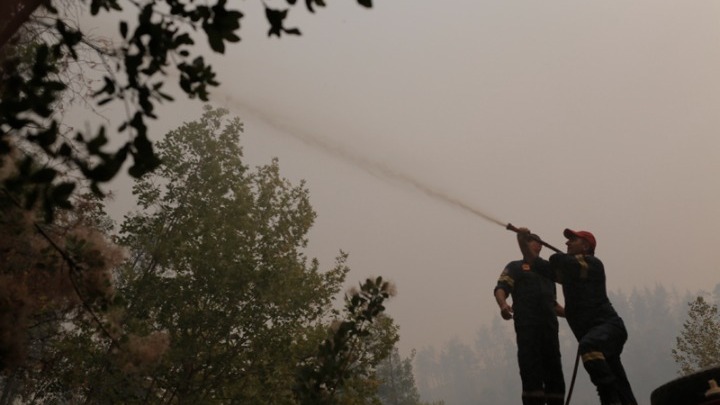 Βόρεια Εύβοια: Σε ύφεση τα μέτωπα της πυρκαγιάς