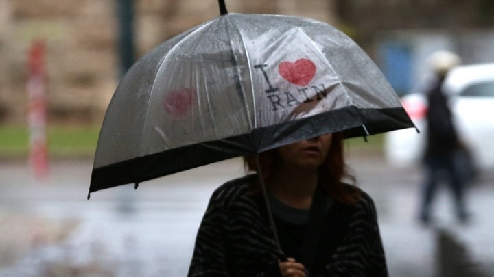Έρχονται βροχές, καταιγίδες και πιθανώς χαλαζοπτώσεις