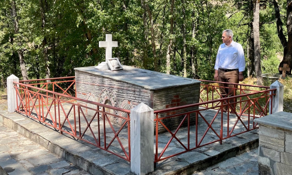 “Τα ματωμένα ράσα σφράγισαν τους εθνικούς αγώνες!”