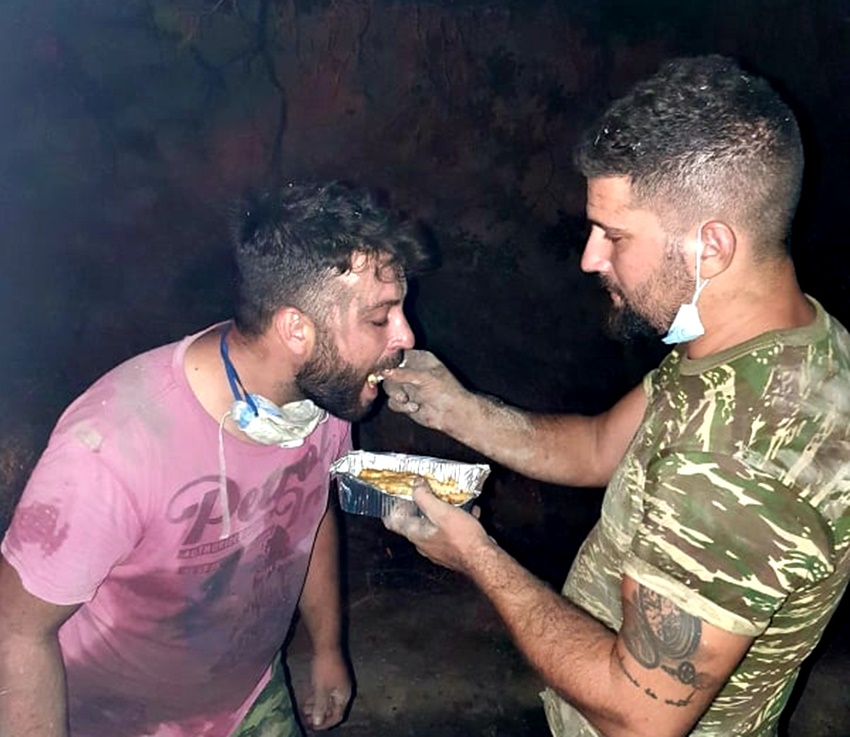 Ο Στάθης και ο Διονύσης δεν έχουν κοιμηθεί για πολλά βράδια