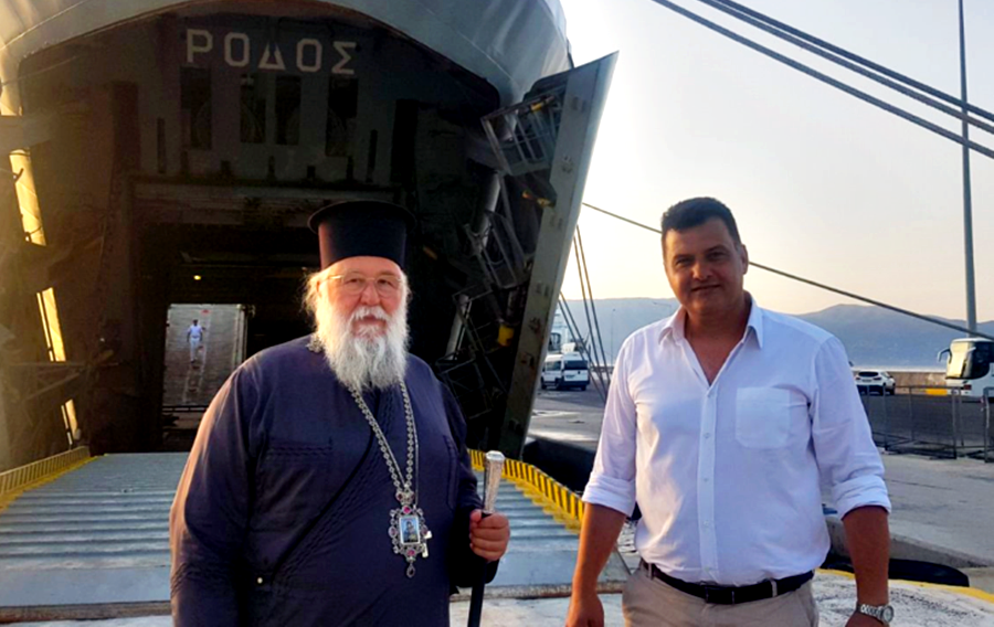 Ο Μητροπολίτης Κερκύρας σε πλοίο του Πολεμικού Ναυτικού