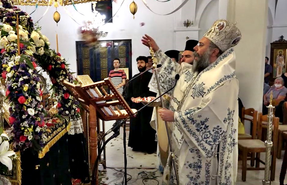 ΤΡΙΚΑΛΑ: Έραναν τον Τάφο οι κηδεύσαντές Σε (ΒΙΝΤΕΟ)