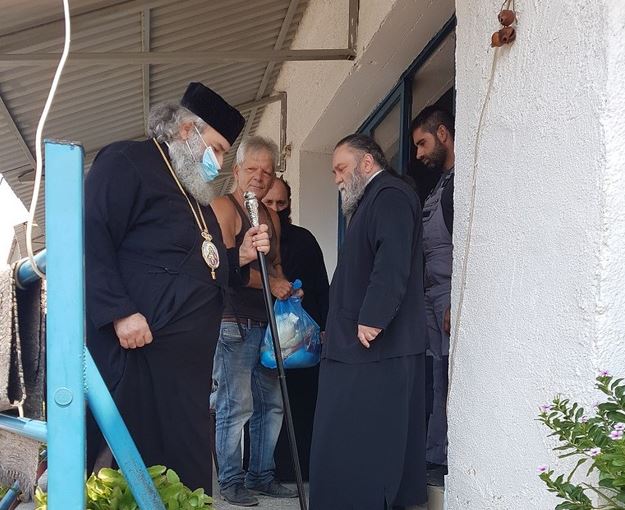 Μάνης Χρυσόστομος: Τώρα ο Θεός μας λέγει: «Άνοιξε την αποθήκη!»