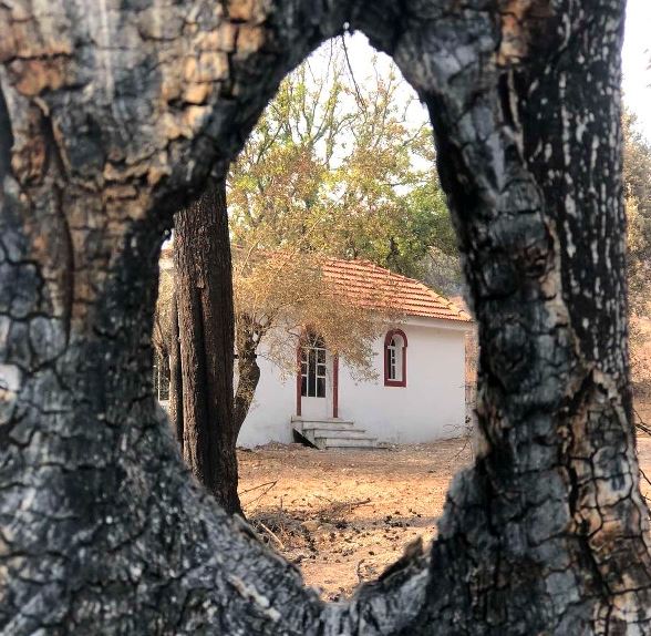 Έκτακτη Λειτουργική και Πνευματική Διακονία στις πυρόπληκτες περιοχές της Β. Εύβοιας