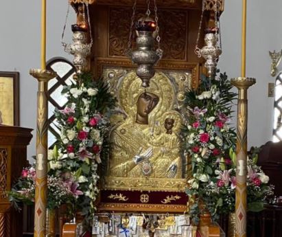 Η Σαντορίνη τιμά την Παναγία “Προυσιώτισσα”