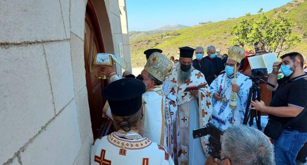 Εγκαίνια Ιερού Ναού και απονομή οφφικίου από τους Μητροπολίτες Ρόδου και Νουβίας