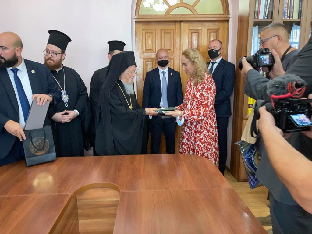 Οικουμενικός Πατριάρχης: “Ελληνισμός σημαίνει παρόν και, κυρίως, μέλλον”