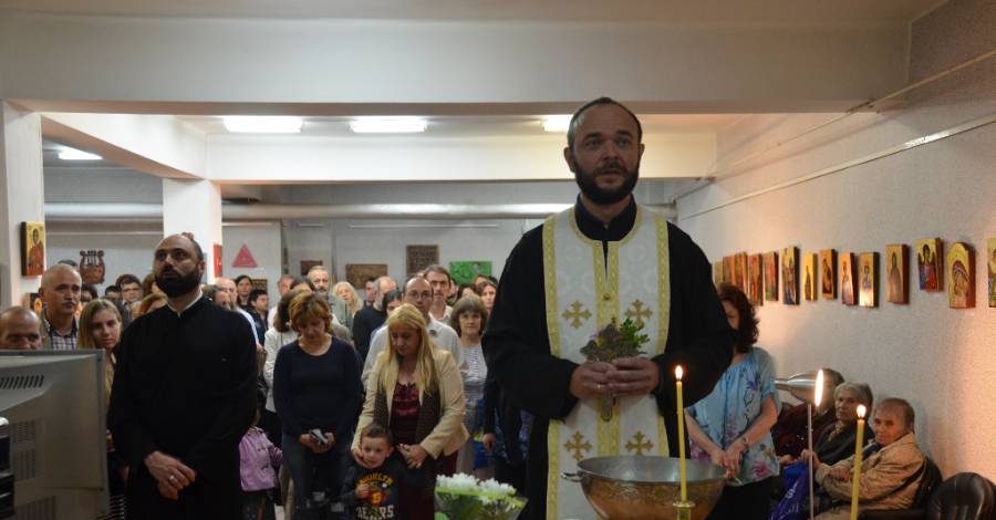 Започнаха записванията за новата учебна година в Енорийския център при столичния храм „Покров Богородичен“