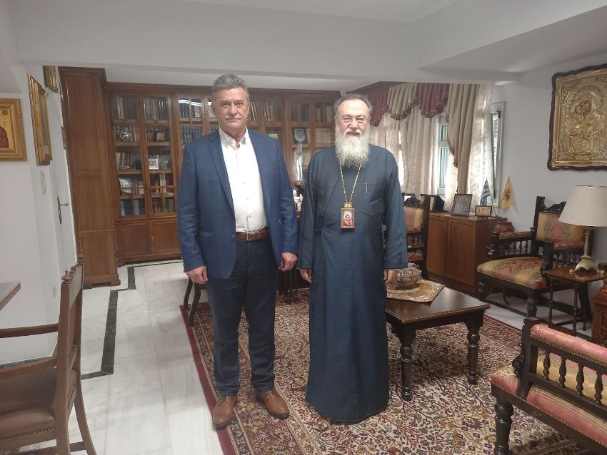Ο Δήμαρχος Κορίνθου στον Μητροπολίτη