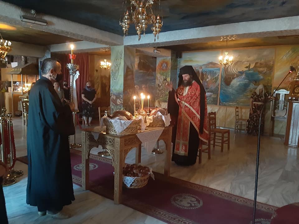 Η ανακομιδή των Ιερών Λειψάνων του Αγίου Νεκταρίου στη Φυλή