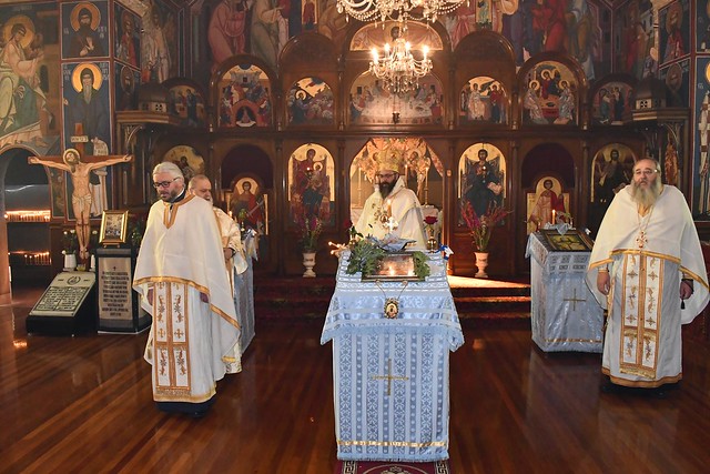 Архијерејска Литургија у Кабрамати