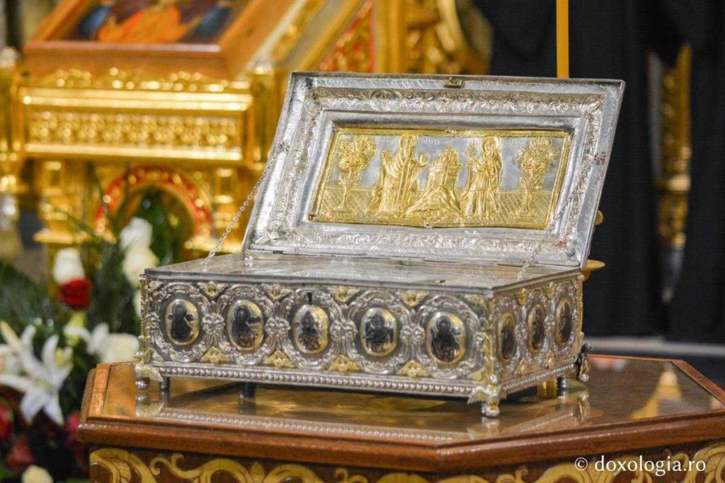 Moaştele Sfintei Maria Magdalena ajung vineri în România