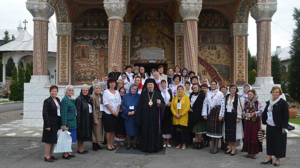 Asociația Femeilor Ortodoxe Române din Episcopia Oradiei a aniversat un deceniu de existență