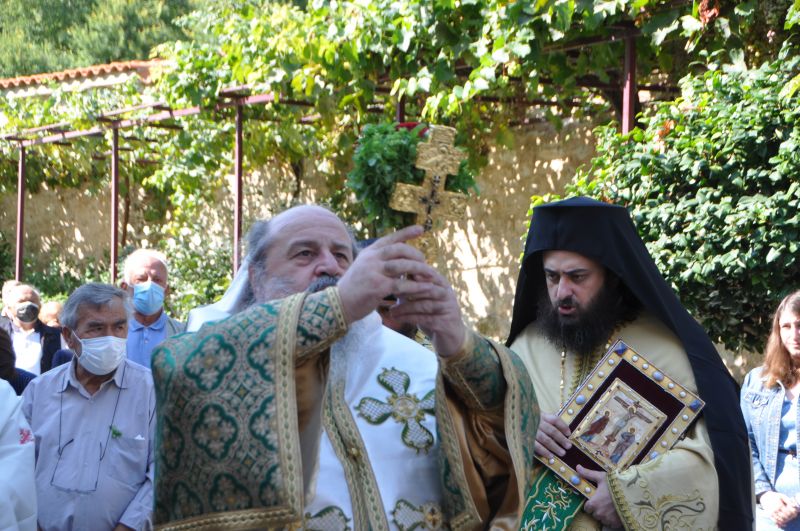Η Ύψωση του Τιμίου Σταυρού στην Μονή Παναγίας Εικοσιφοινίσσης