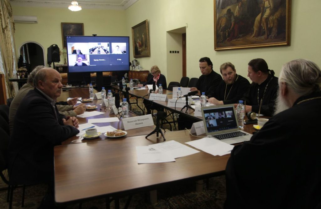 В Издательском совете состоялось заседание Совета экспертов литературного конкурса «Новая библиотека» по номинации рукописей