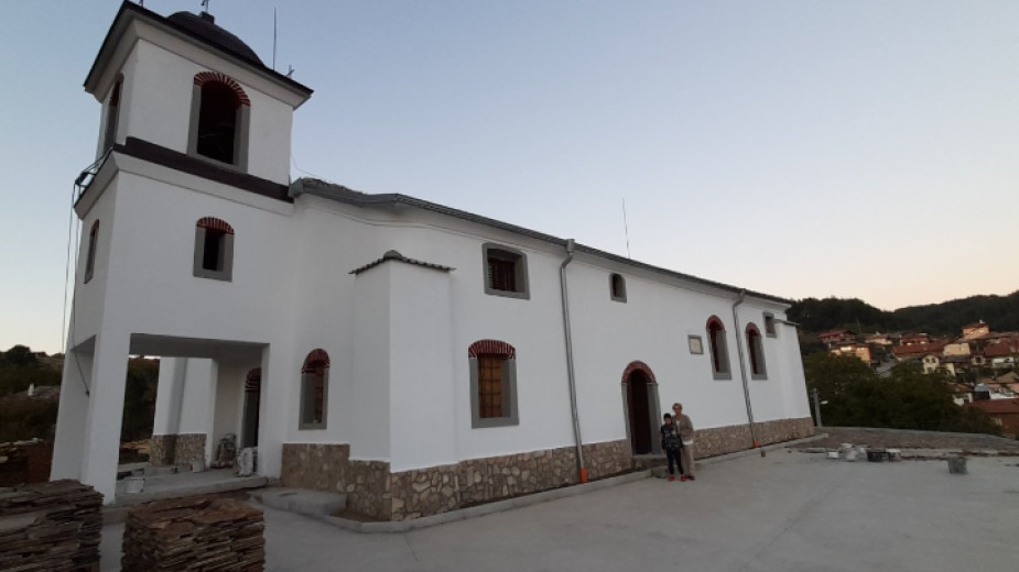 Храмът „Св. Параскева“ в село Скребатно е напълно обновен