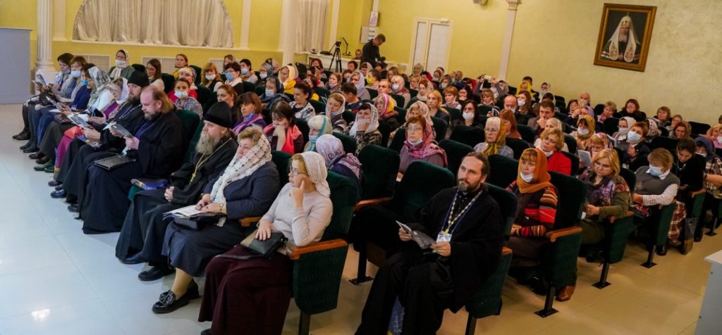 В Дивеевском монастыре началась конференция «Наследие преподобного Серафима Саровского и актуальные вопросы духовно-нравственного просвещения»